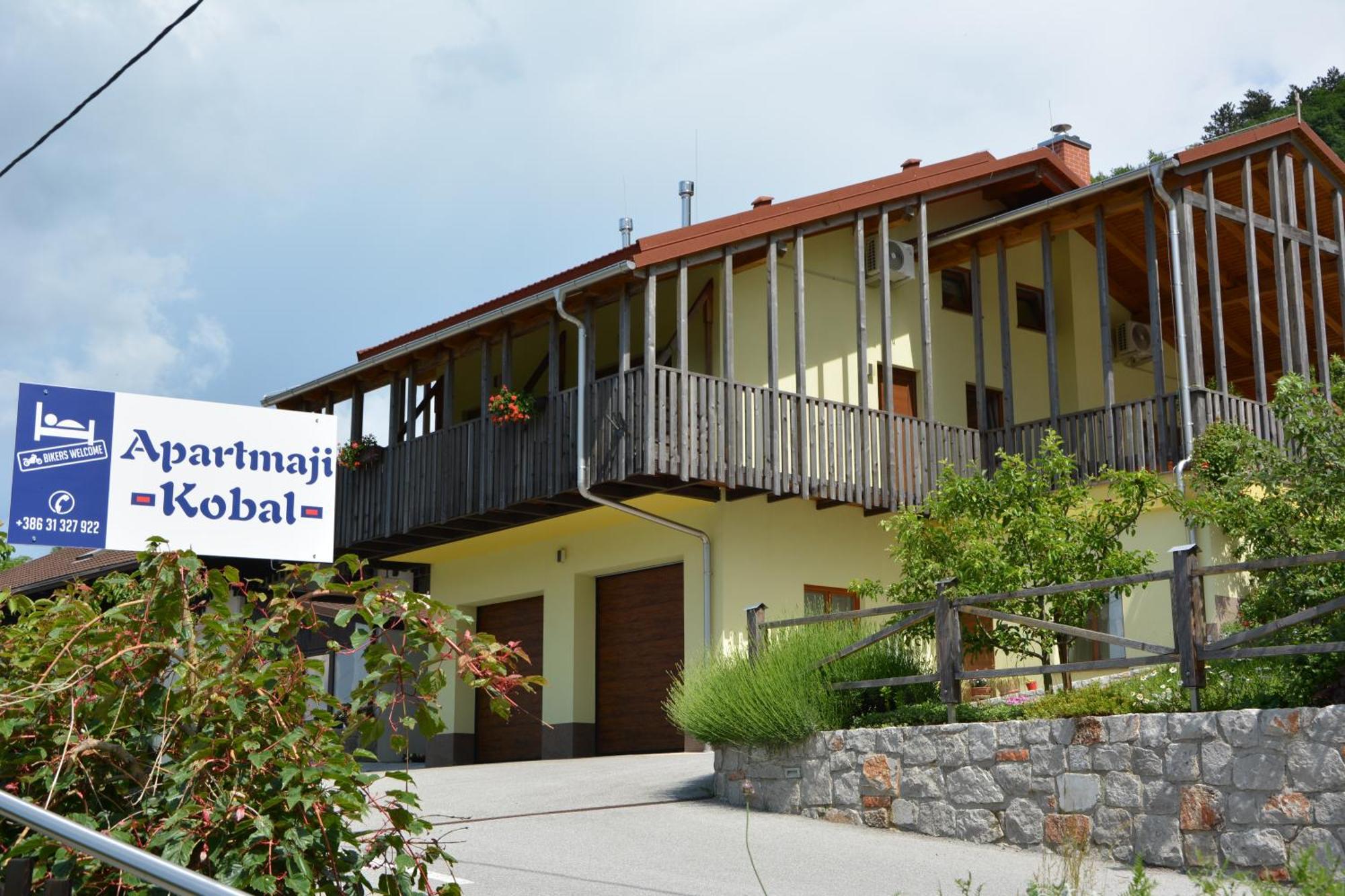 Apartmaji Kobal Col Bagian luar foto